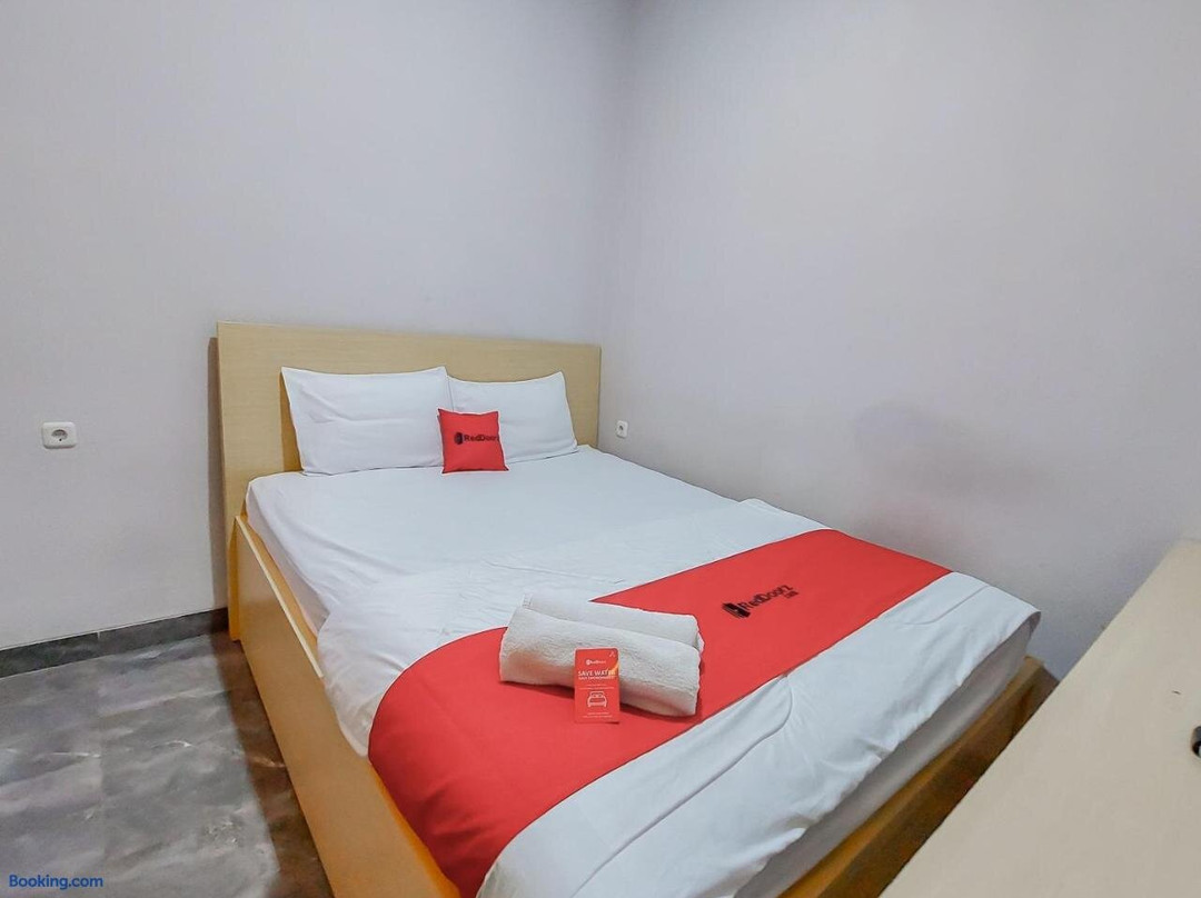 Reddoorz @ Cempaka Guesthouse Tarakan