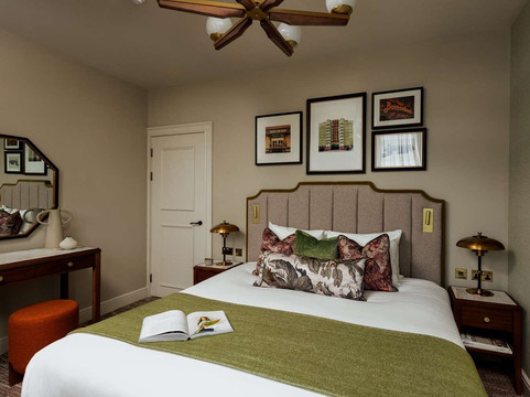 Native Glasgow主图