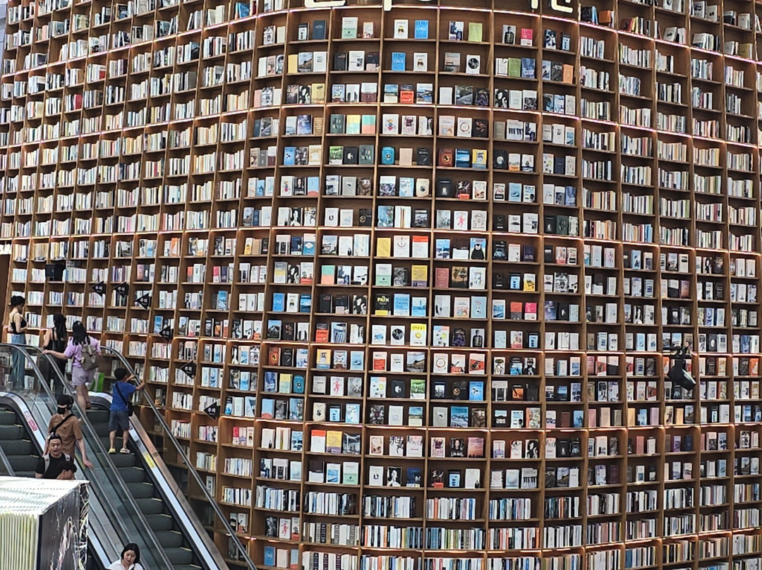 Starfield Library-首尔必去景点