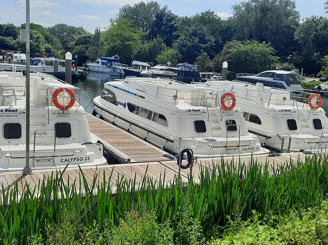 Le Boat - Chertsey-彻特西必去景点