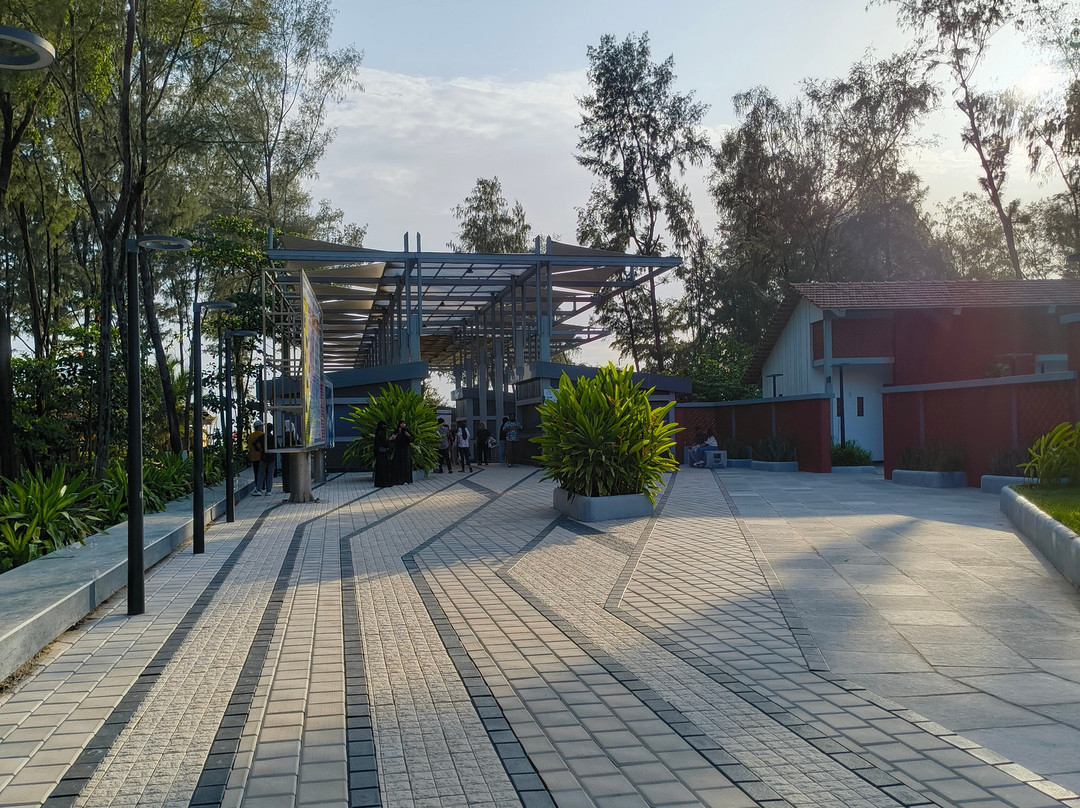 Tannirbhavi Beach-芒加罗必去景点