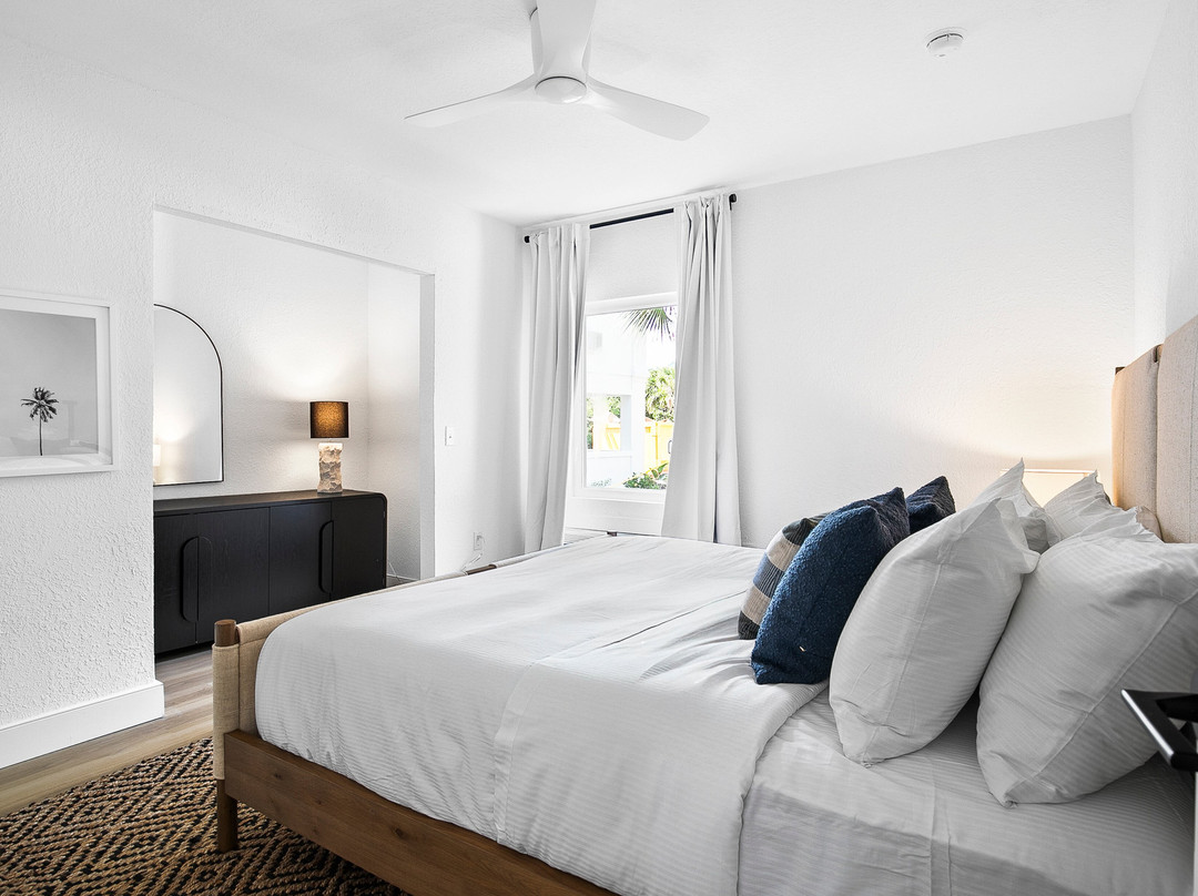 The Sea Spray Resort主图