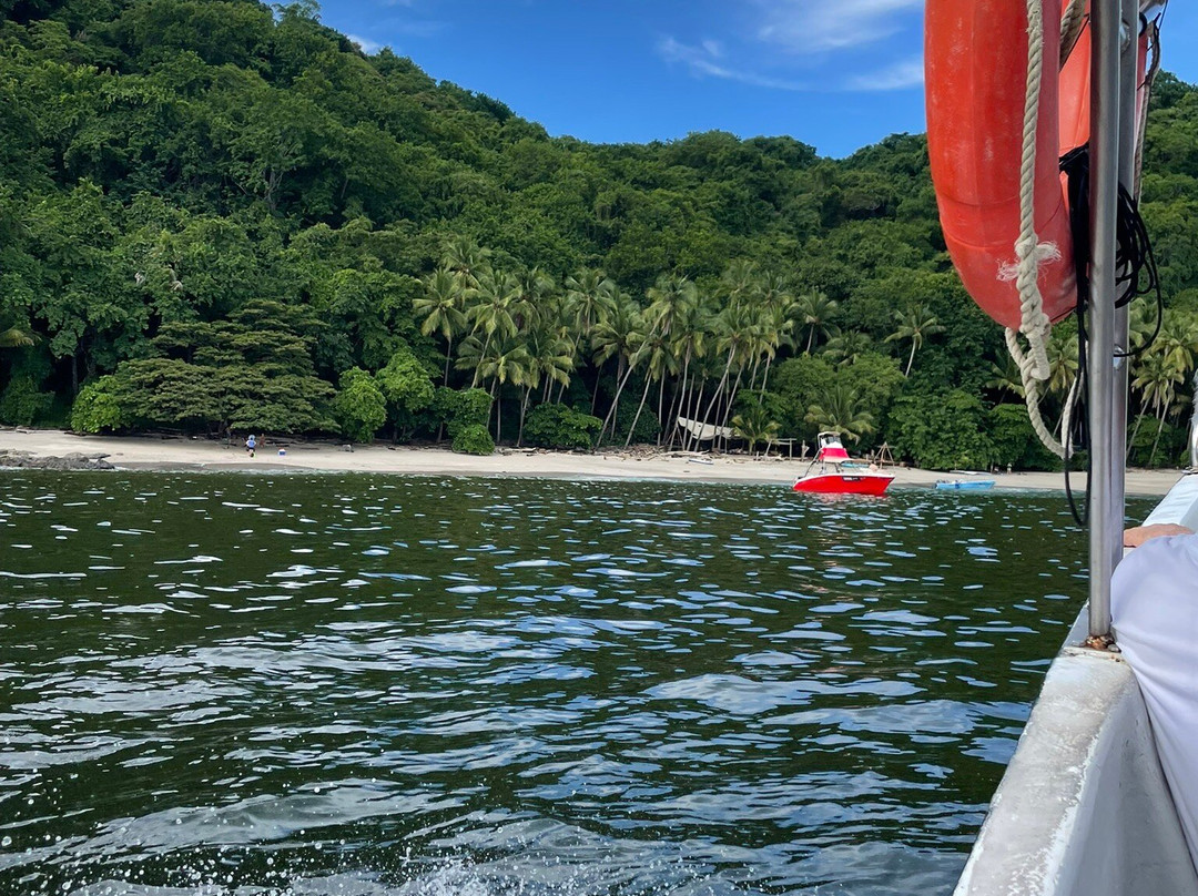 Los Vivos Beachfront-鼓城必去景点