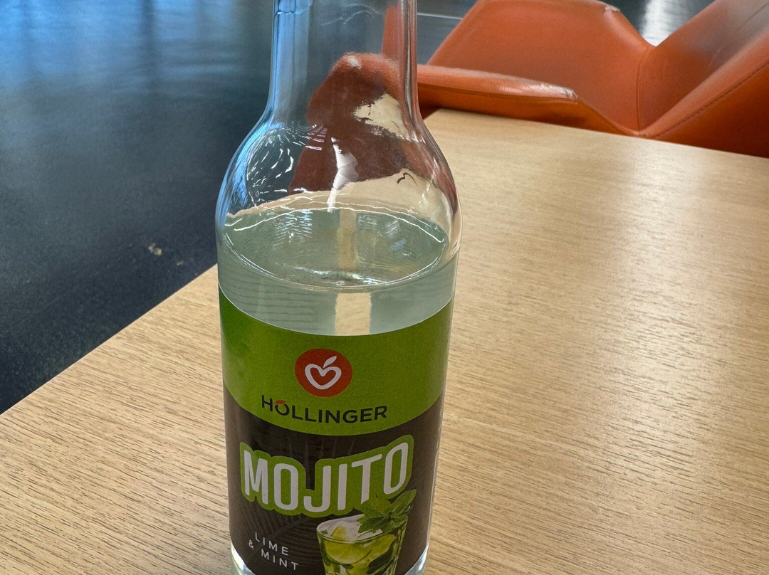 瑞玛达酒店主图