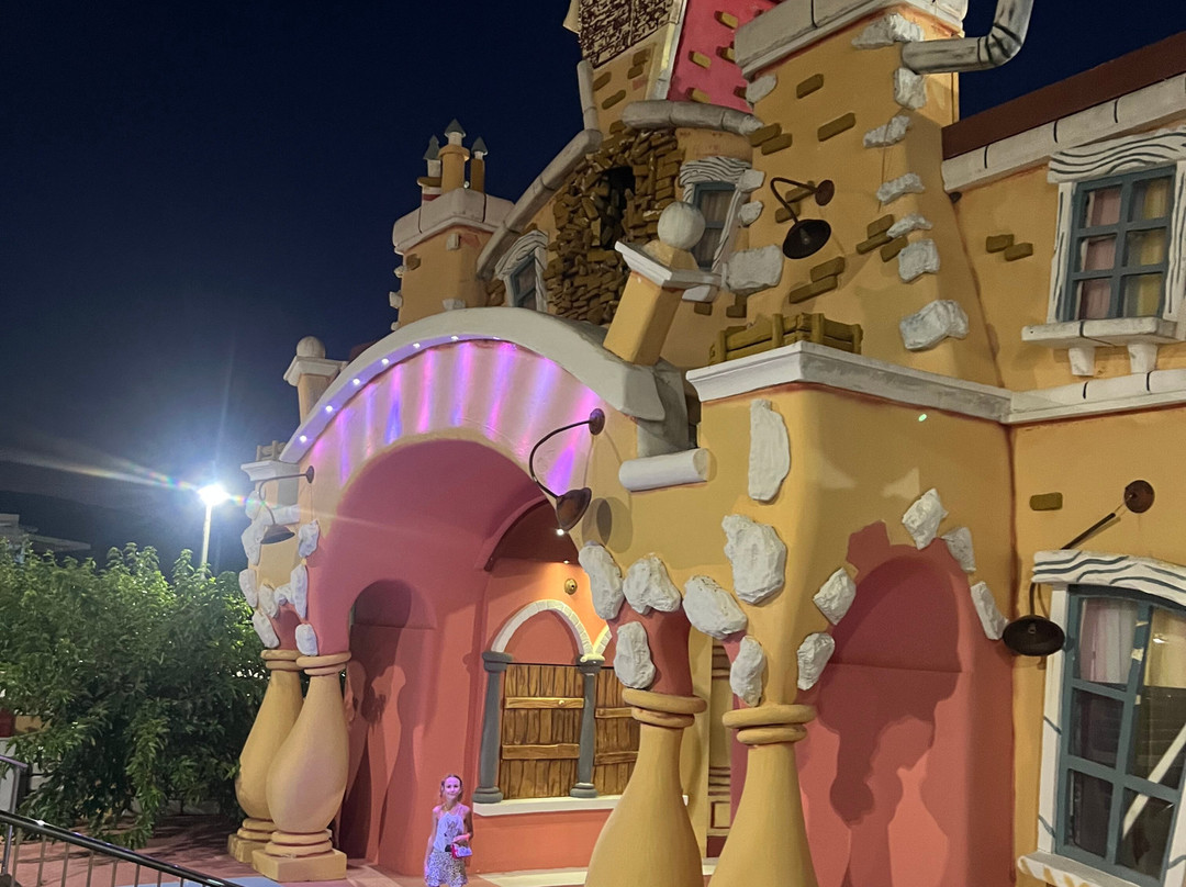 Caretta Fun Park Center-卡拉马其必去景点