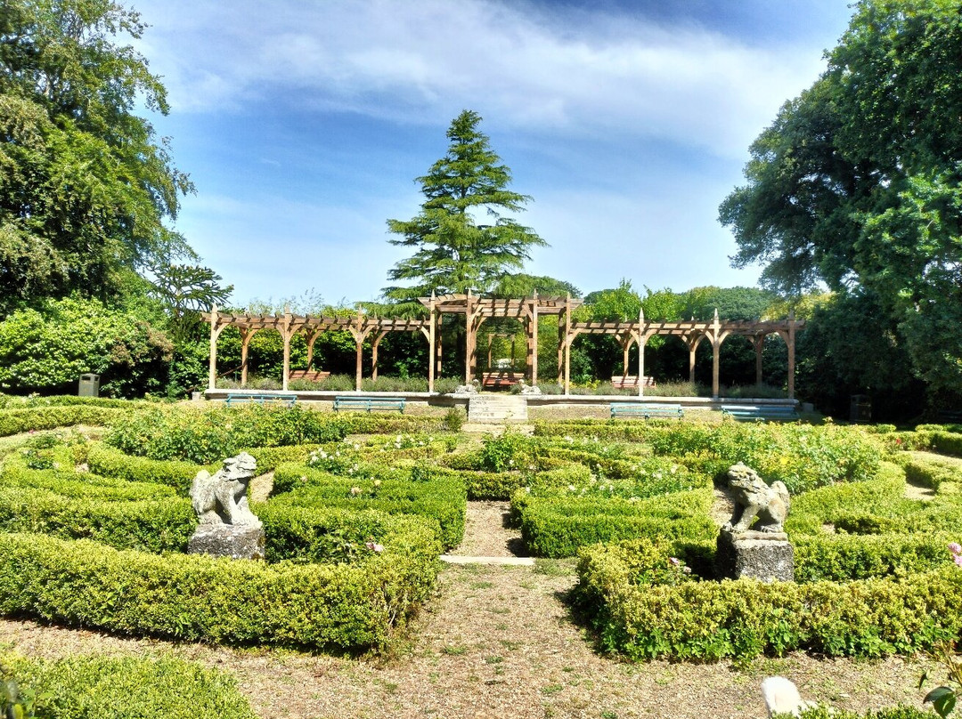 Saumarez Park-Castel必去景点