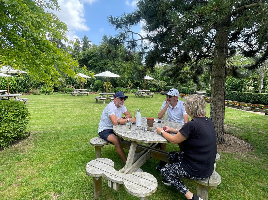 The Brisley Bell主图