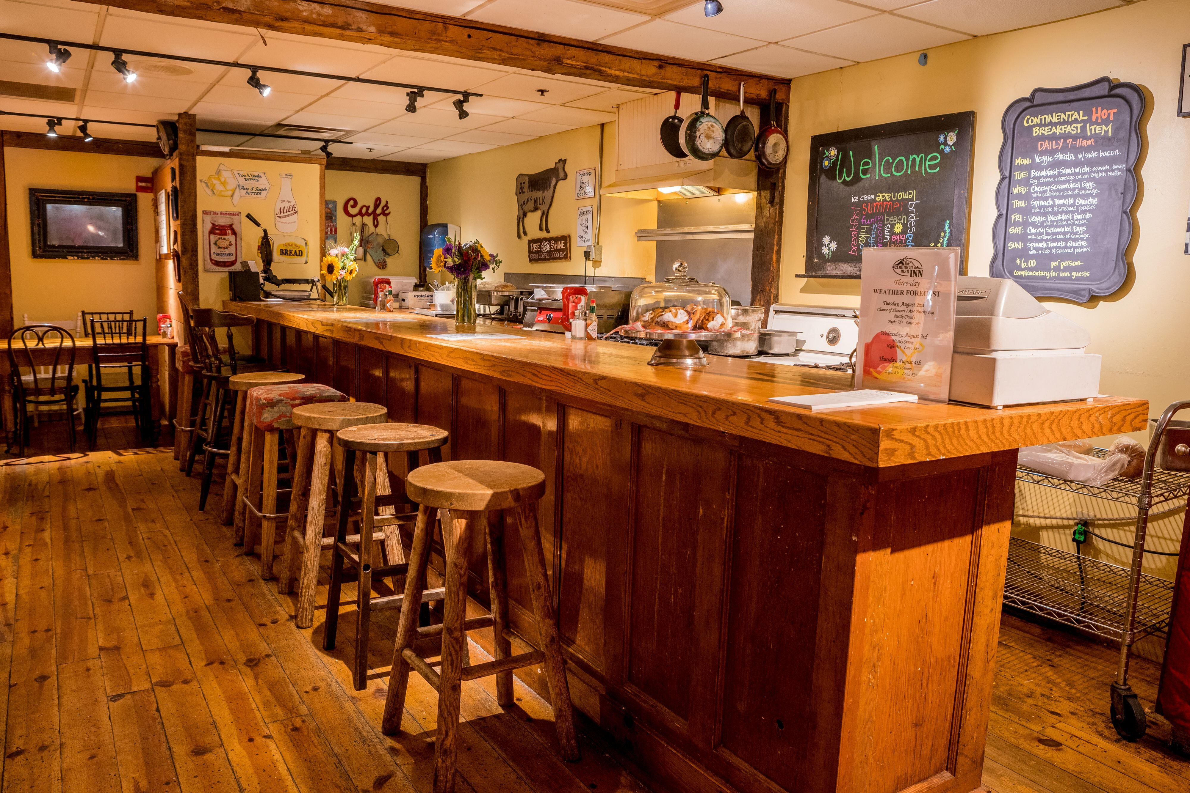 The Common Man Inn & Spa-餐饮