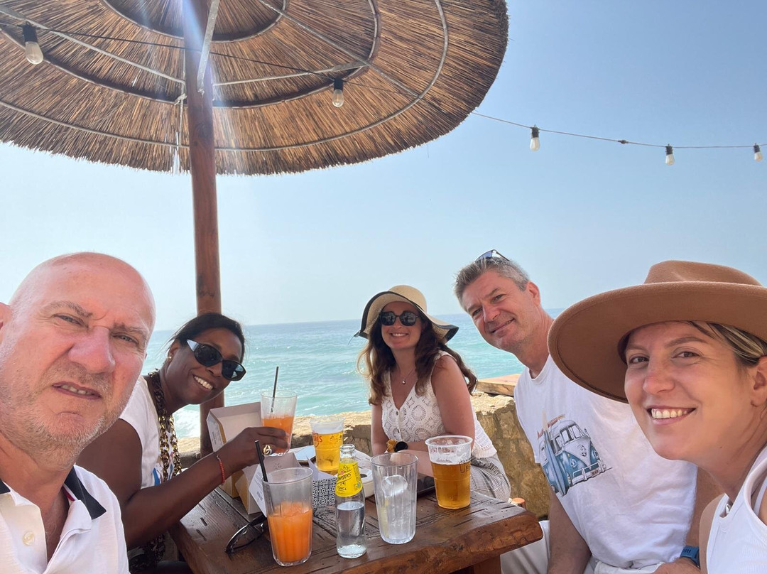 Portuguese Storyteller-Rio de Mouro必去景点