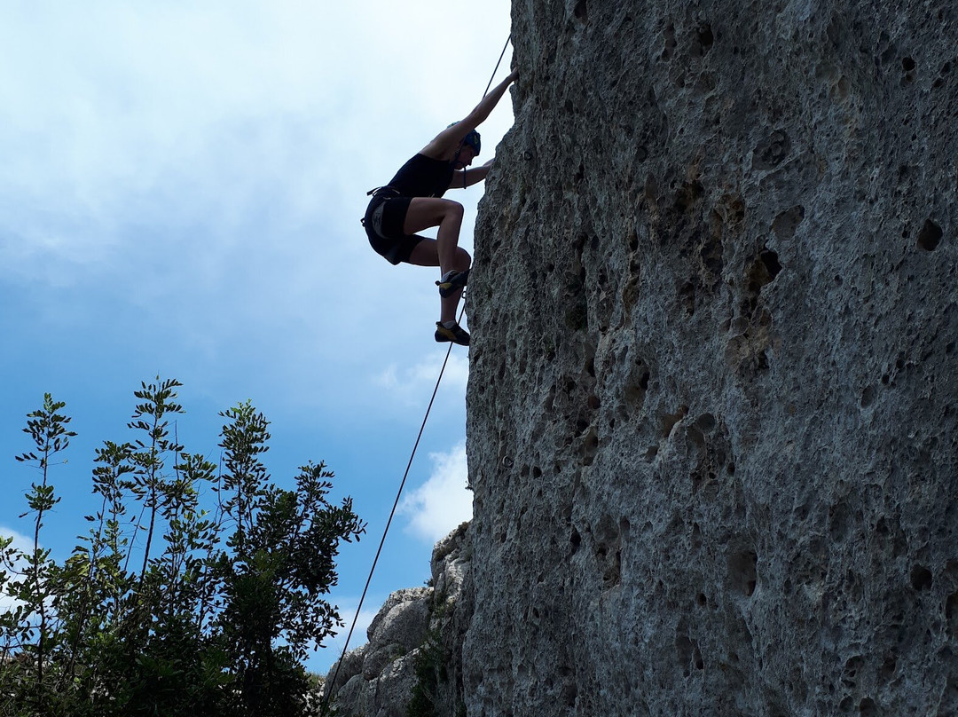 Gozo Adventures-Victoria必去景点