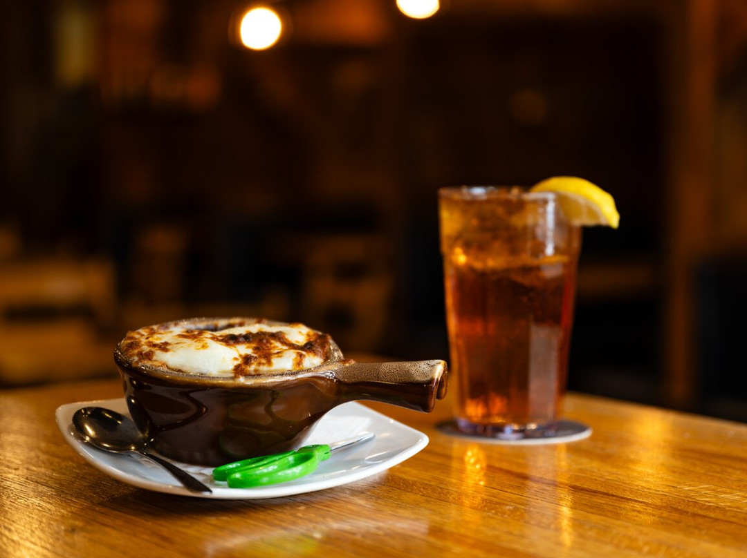 Pepper's Restaurant and Bar