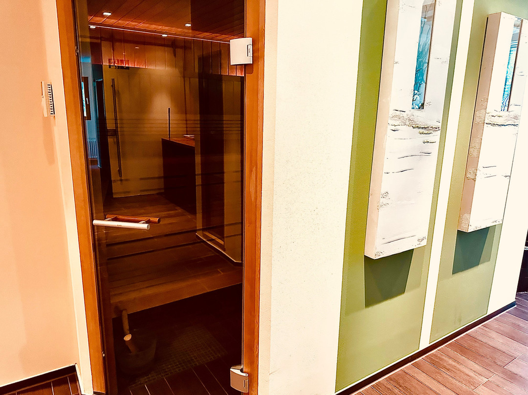 奥伯塔尔酒店主图