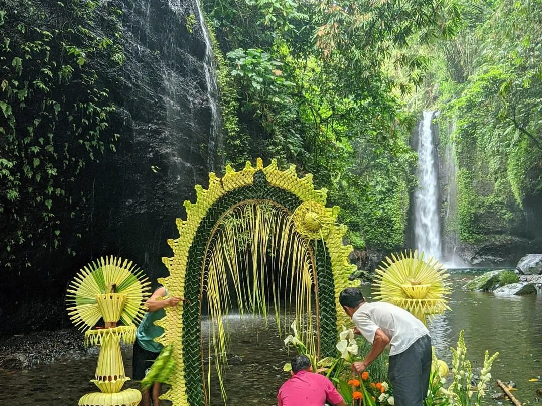 Dekorasi Janur Kuning Sawangan-Depok必去景点