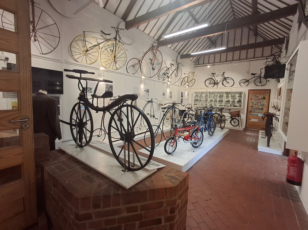 Harlow Museum & Walled Gardens-哈洛必去景点
