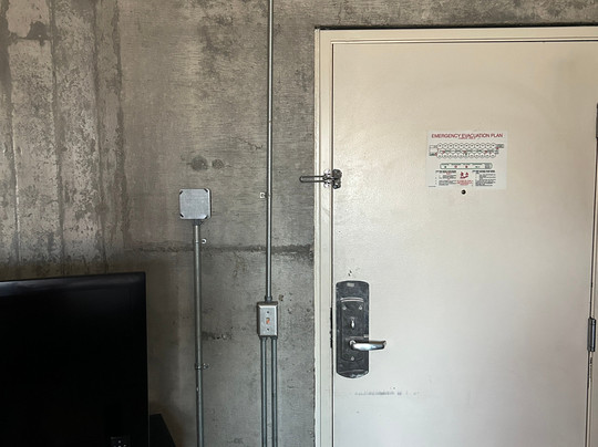 尔湾光谱套房旅馆主图