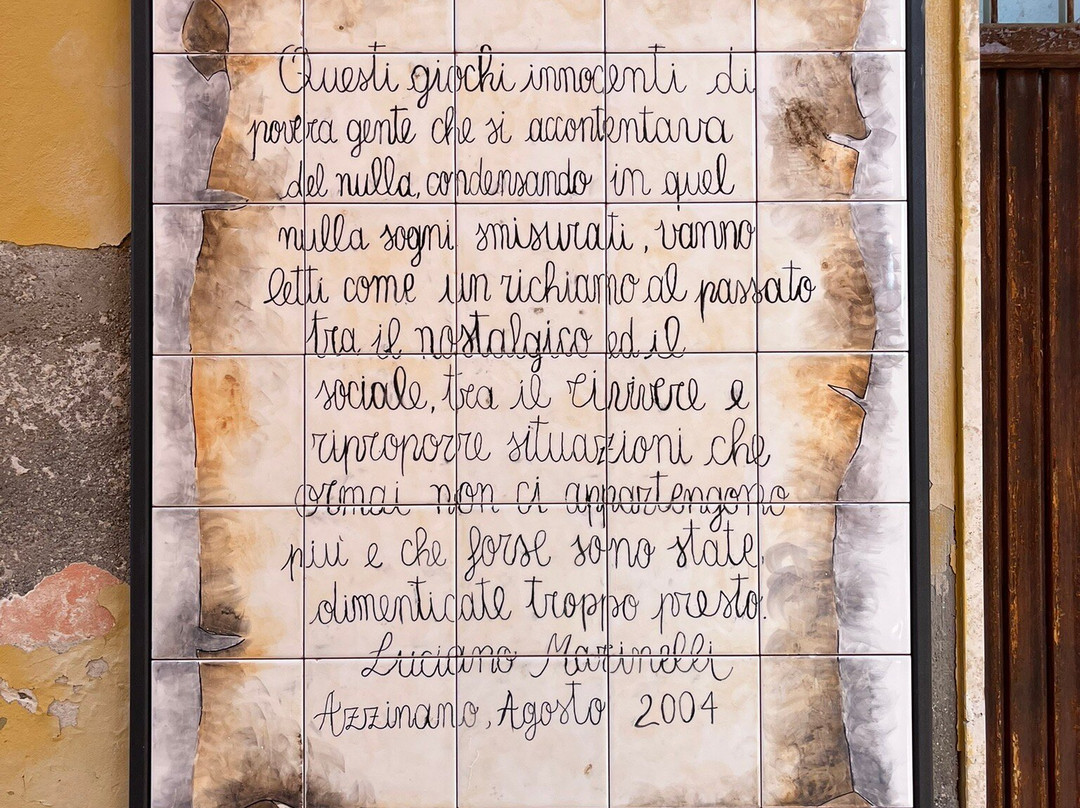 I Muri Raccontano-Azzinano必去景点