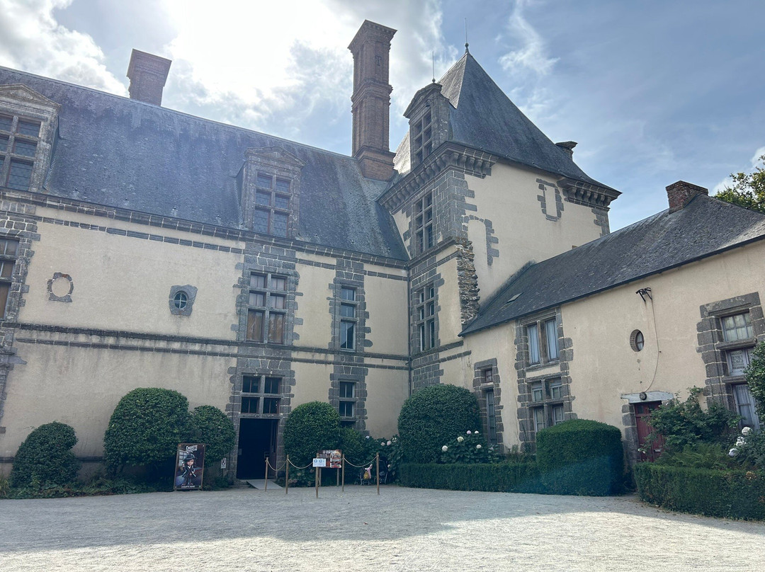 Chateau de la Guignardiere-Avrille必去景点