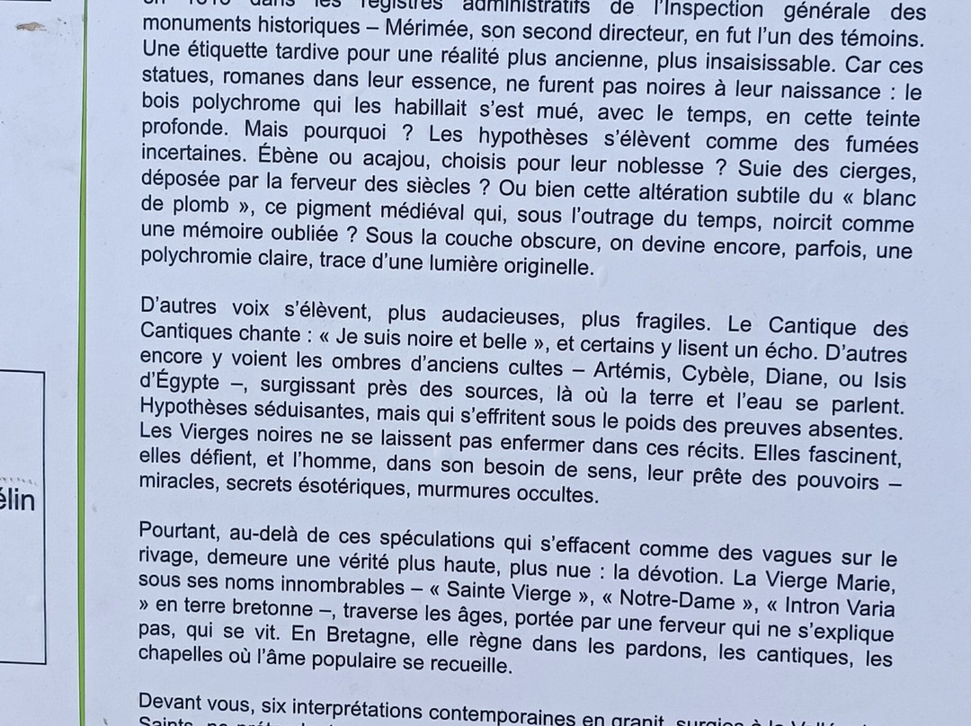 La Vallée des Saints-Carnoet必去景点