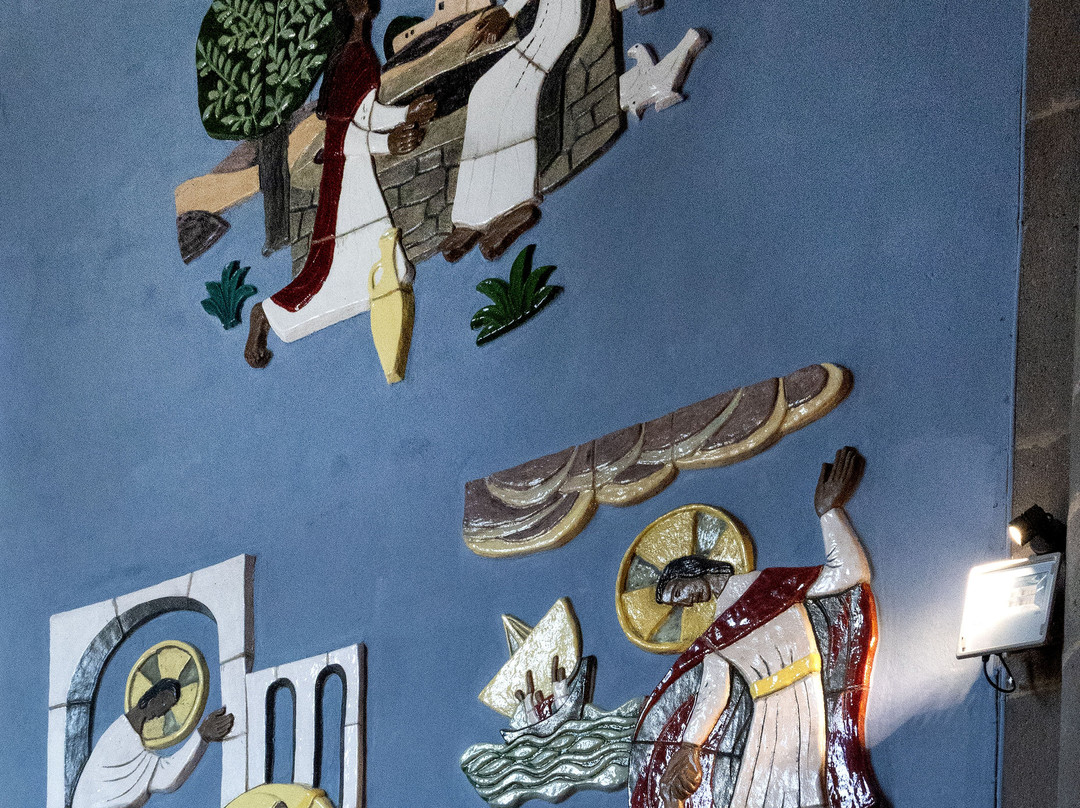 Eglise Saint-Pardoux-蒙多尔必去景点