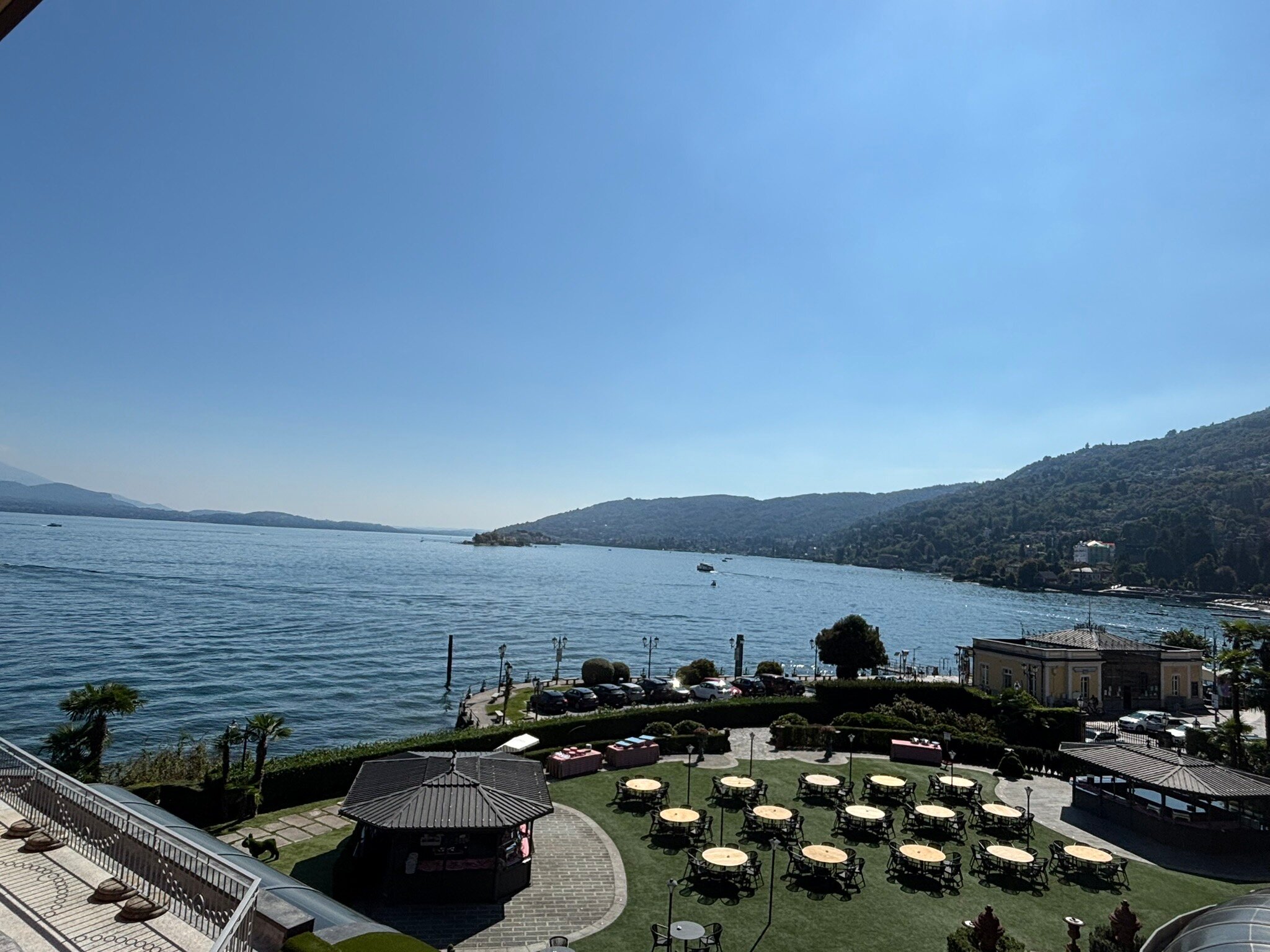 迪诺大酒店-官方