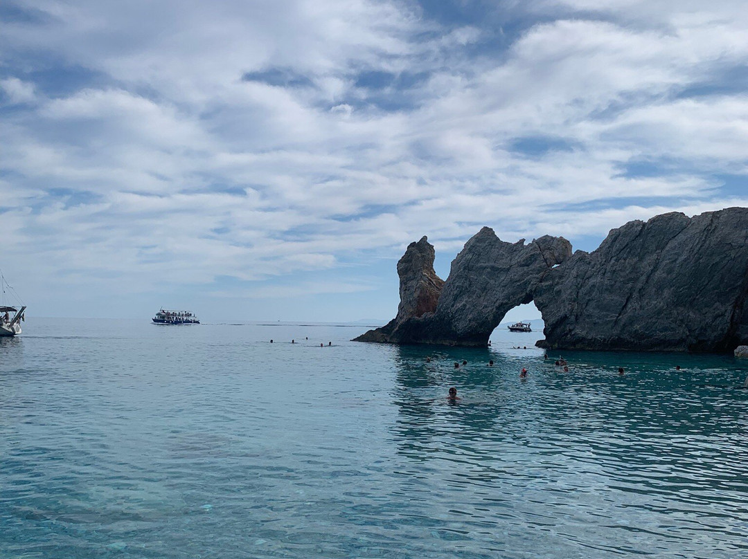 Lalaria Beach-斯亚索斯必去景点