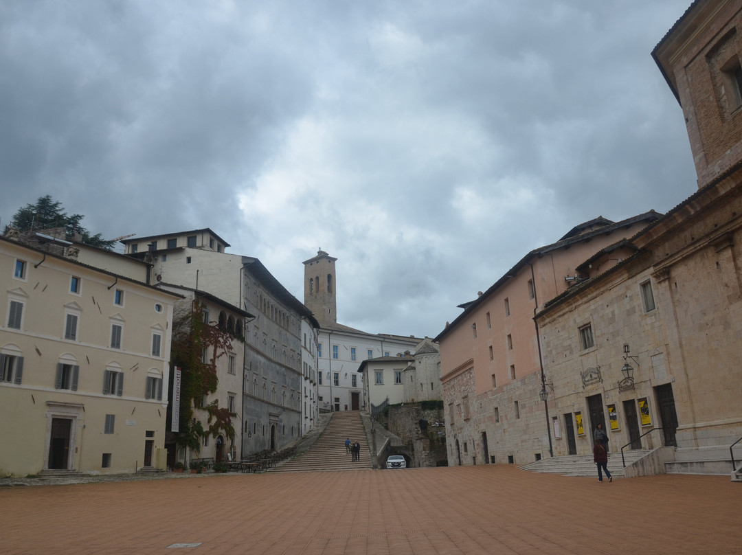 Piazza del Duomo-斯波莱托必去景点
