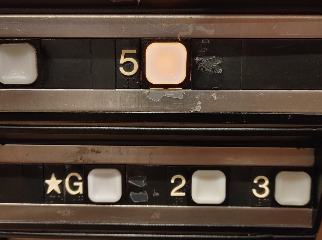 Best Western Plus Galleria Inn & Suites主图