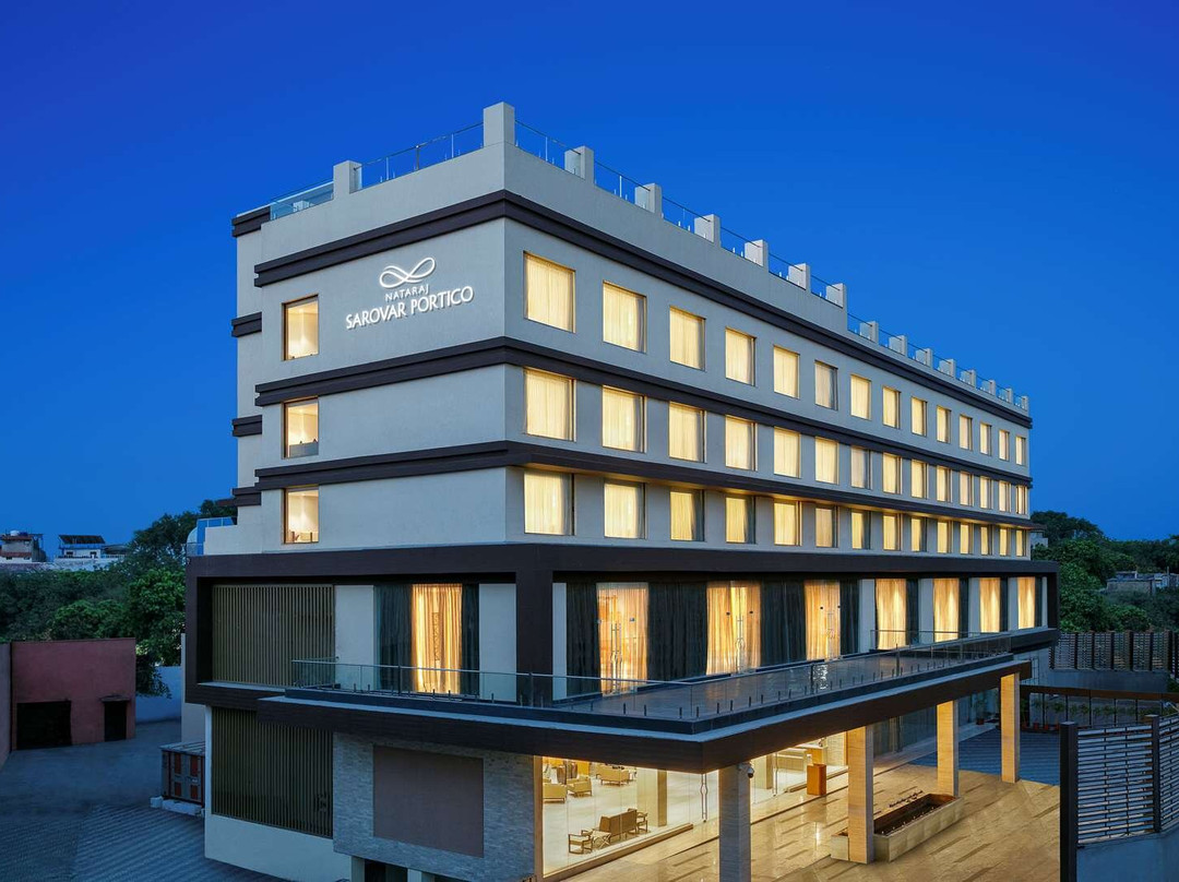 Jhansi酒店住宿-Nataraj Sarovar Portico