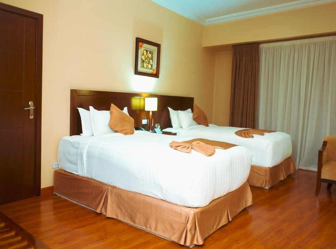 首都大酒店及SPA中心主图