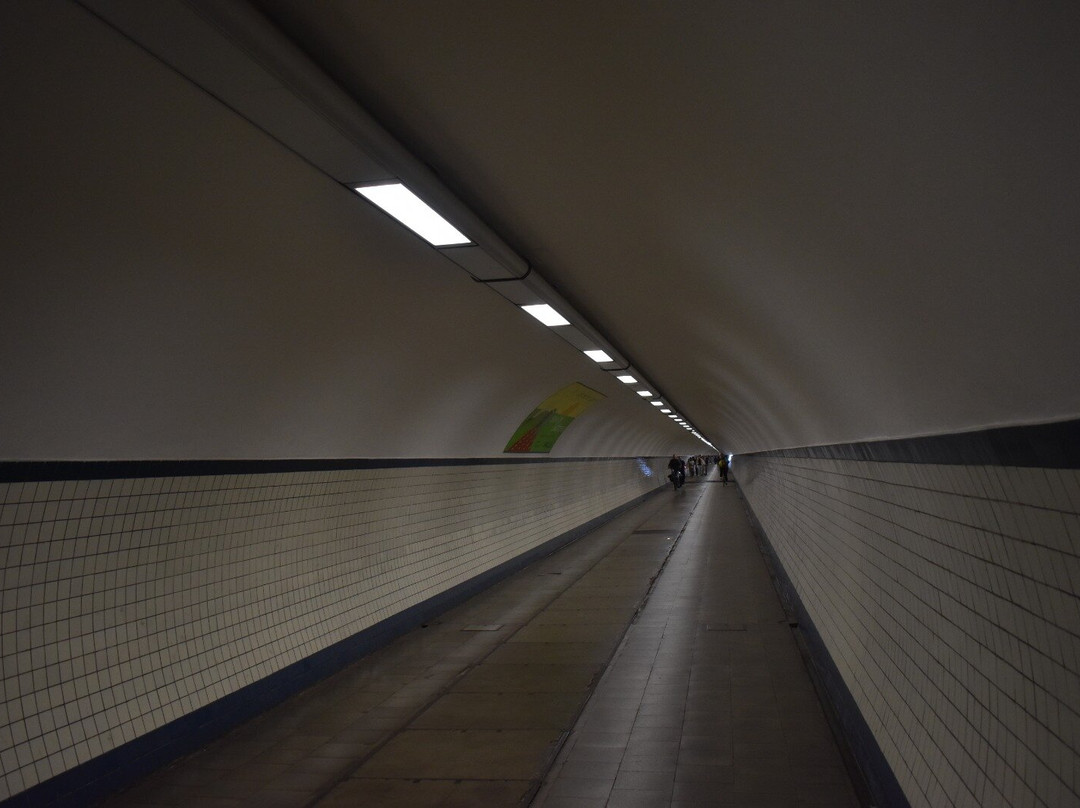 St. Anna's Tunnel / Pedestrians' Tunnel-安特卫普必去景点