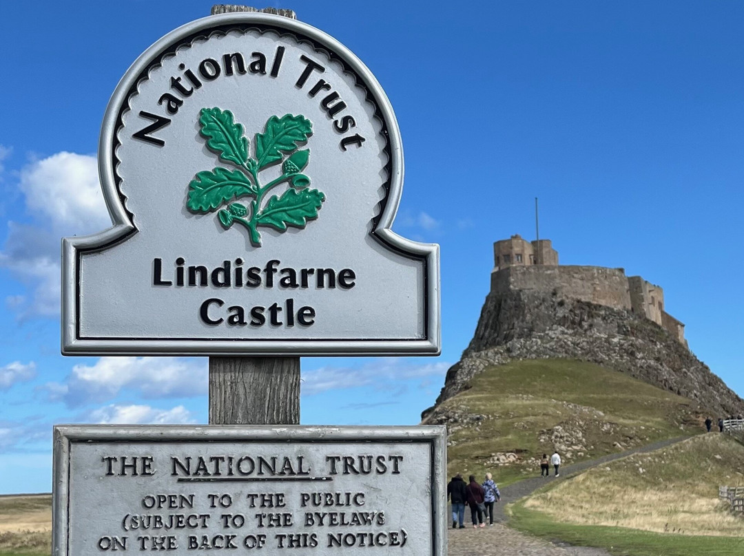 Lindisfarne Castle-Holy Island必去景点