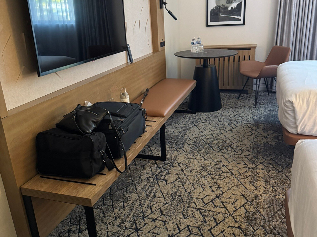 Sheraton Grand Rapids Airport Hotel主图