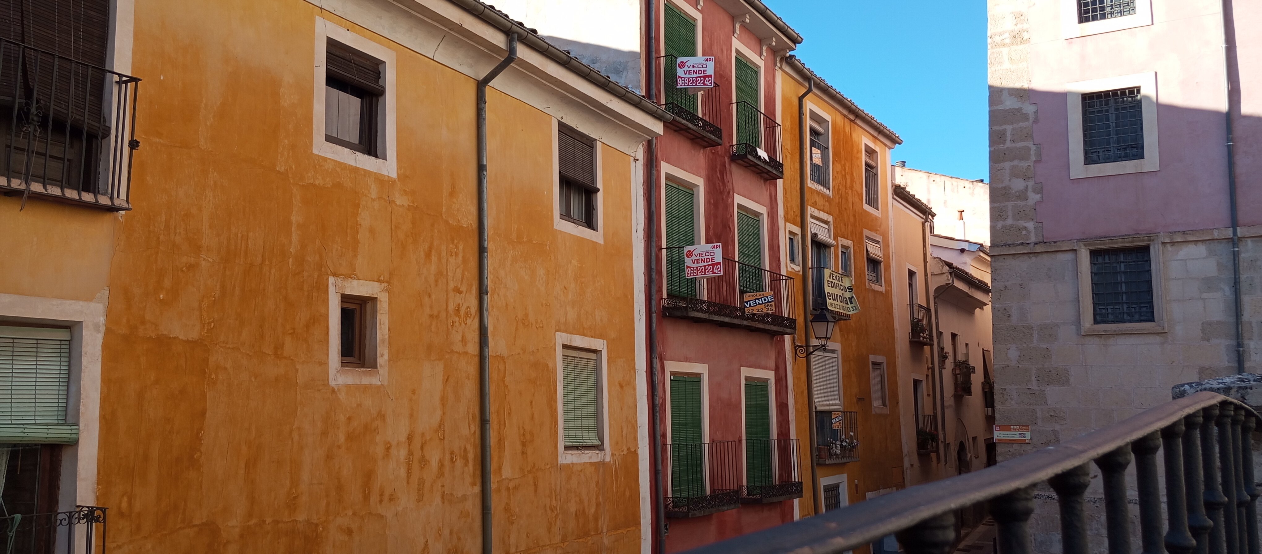 科尔特斯旅馆-官方