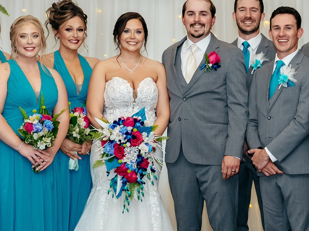 Twin Oaks Event Center, Winery & Brewhouse-Farmington必去景点