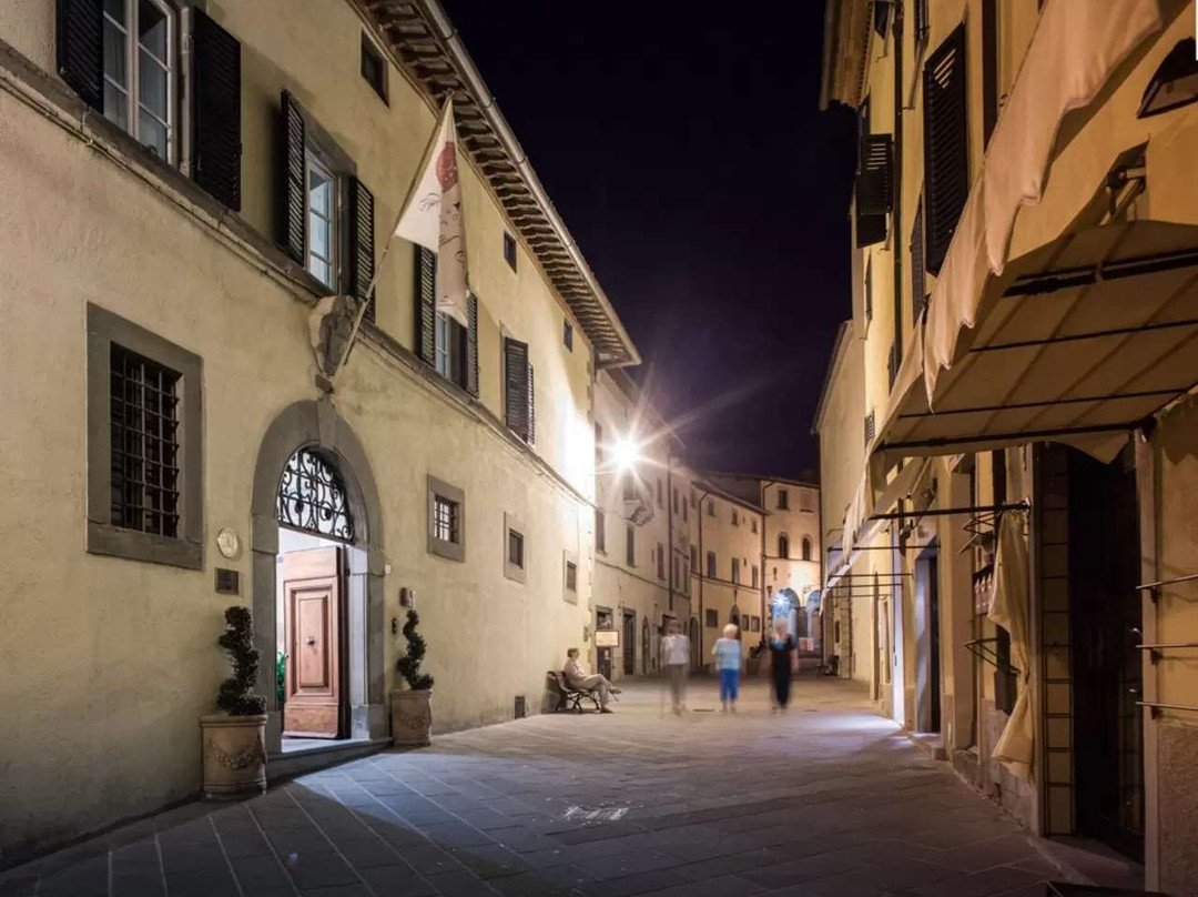 帕拉索里奥波多酒店