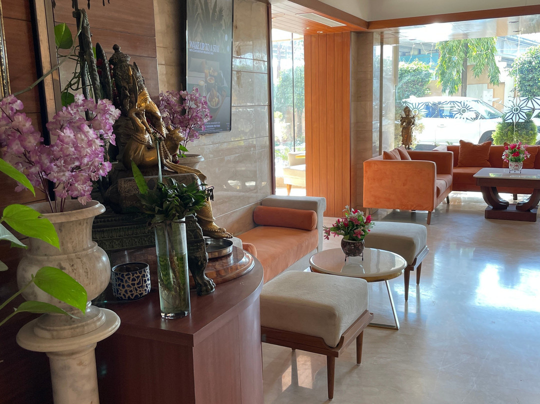 哈里瓦卡尔森乡村套房酒店主图