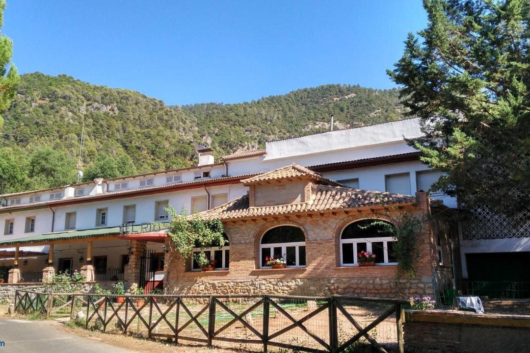 特哈阿罗约旅馆