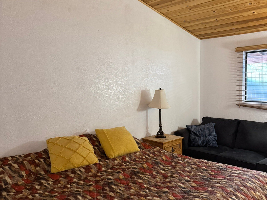 拉力安汽车旅馆主图