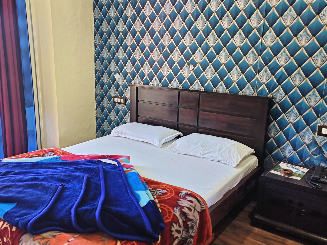 Hotel Pangot Himalayan View主图