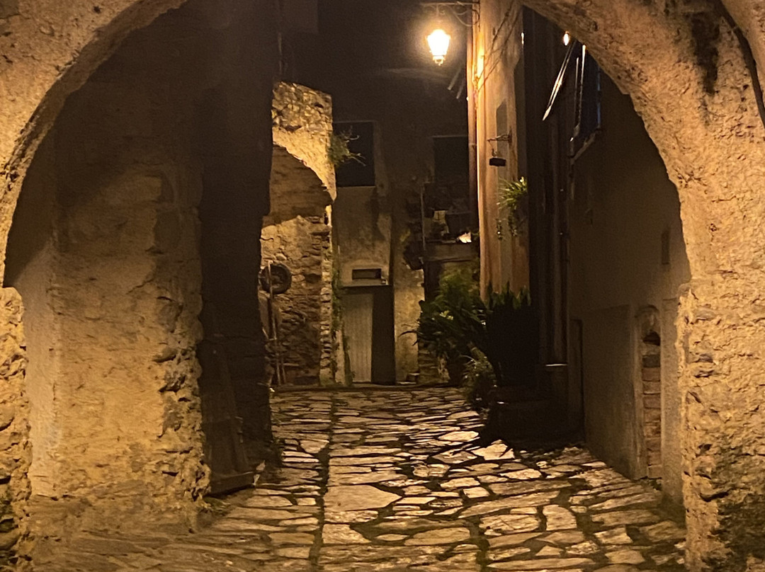 Centro Storico Zuccarello-Zuccarello必去景点