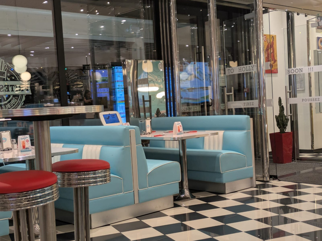 Holly's Dîner Plaisir