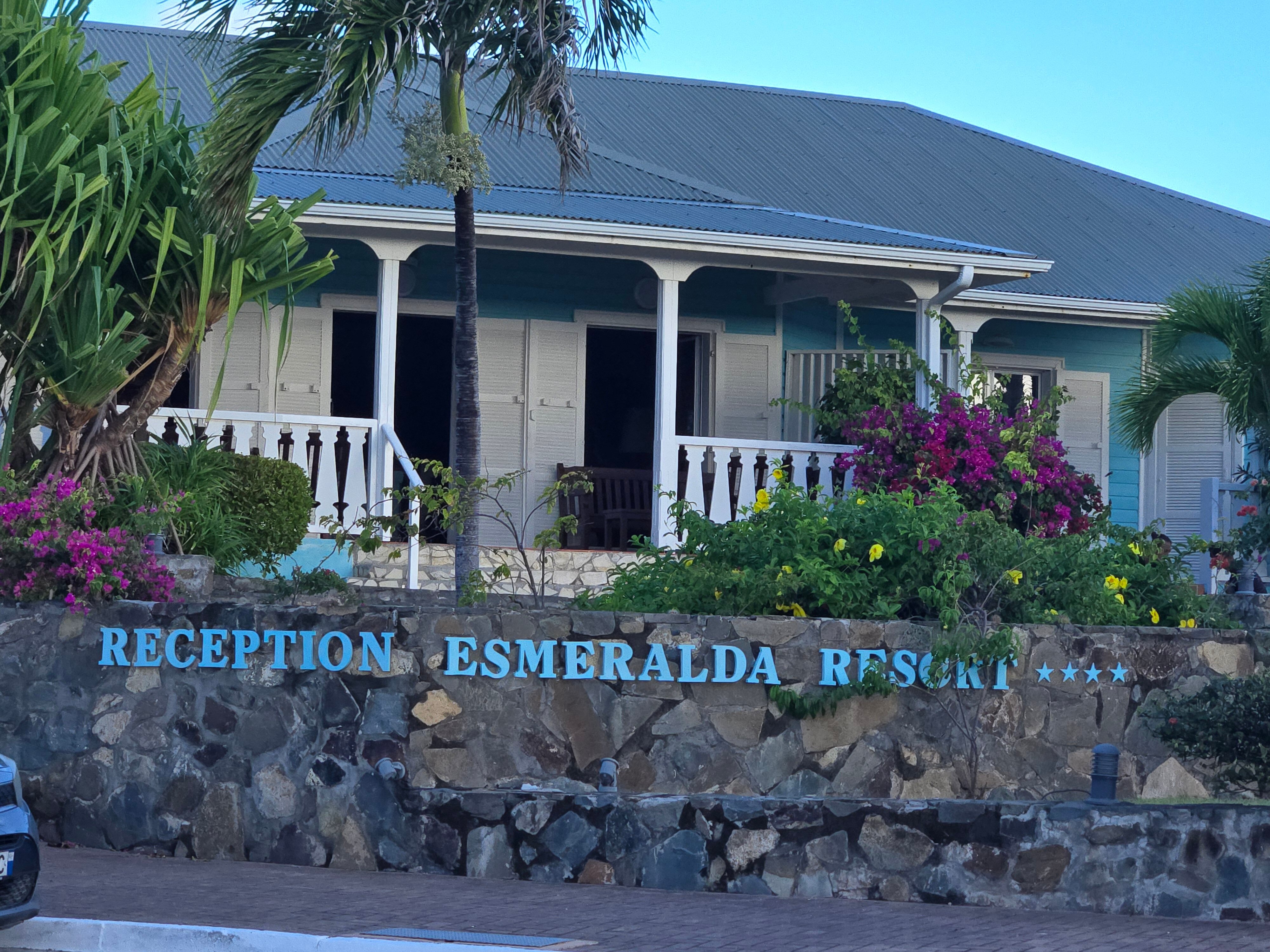 埃斯梅拉达度假村-官方