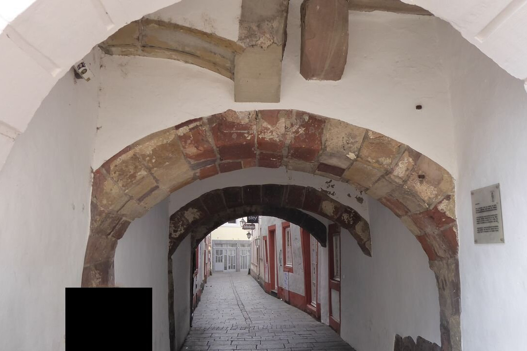 Judenpforte am Marktplatz-特里尔必去景点