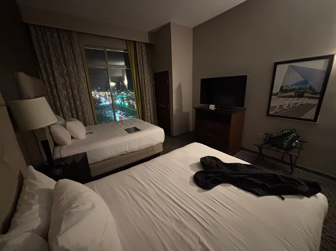 Drury Inn & Suites Cleveland Beachwood主图