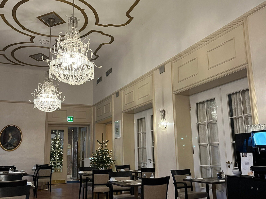 Schlosshotel Karlsruhe主图