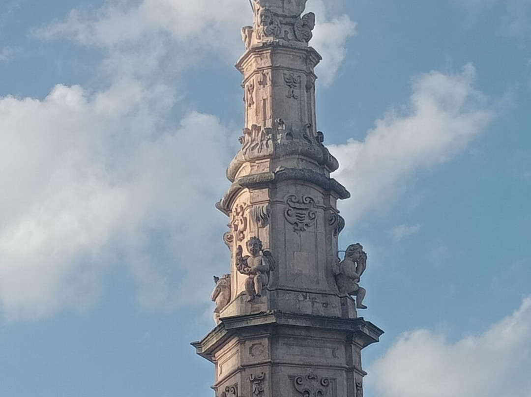 Colonna di Sant'Oronzo-奥斯图尼必去景点