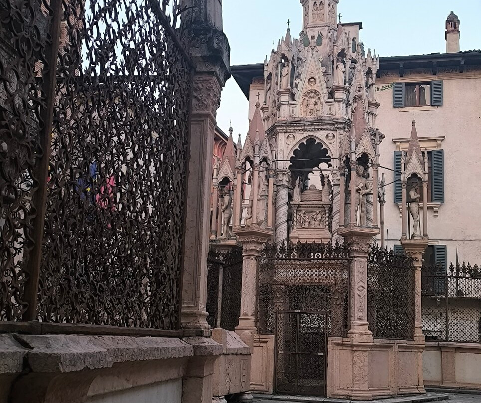 Arche Scaligere-维罗纳必去景点