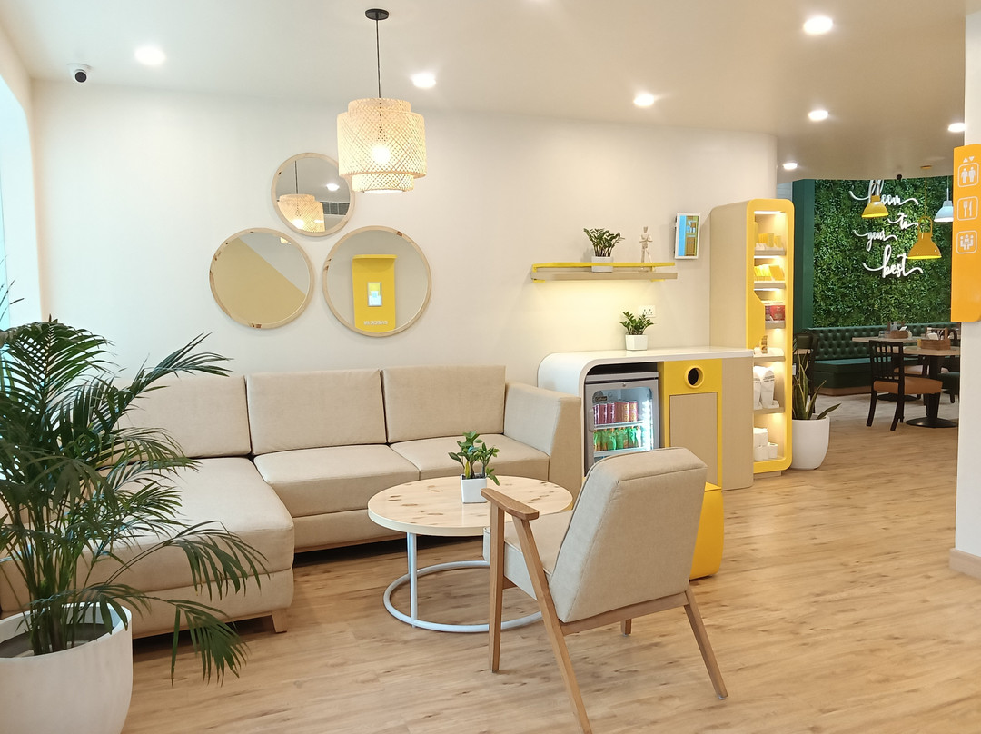 Bloom Hotel - M Block GK2