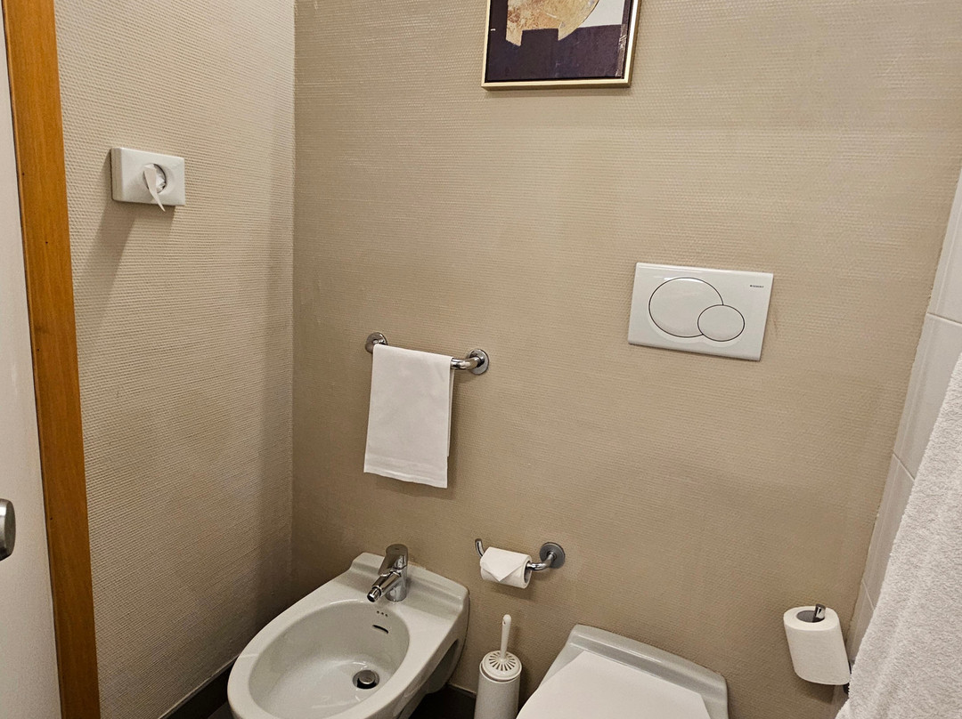 DC Hotel International主图