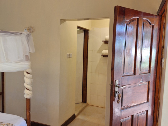 River Lumi Resort-Taveta主图